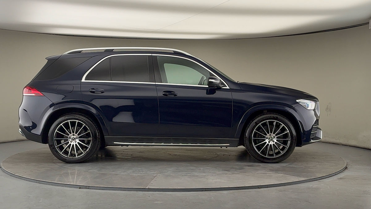 Mercedes-Benz GLE Image 16