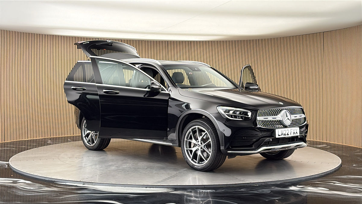 More views of Mercedes-Benz GLC