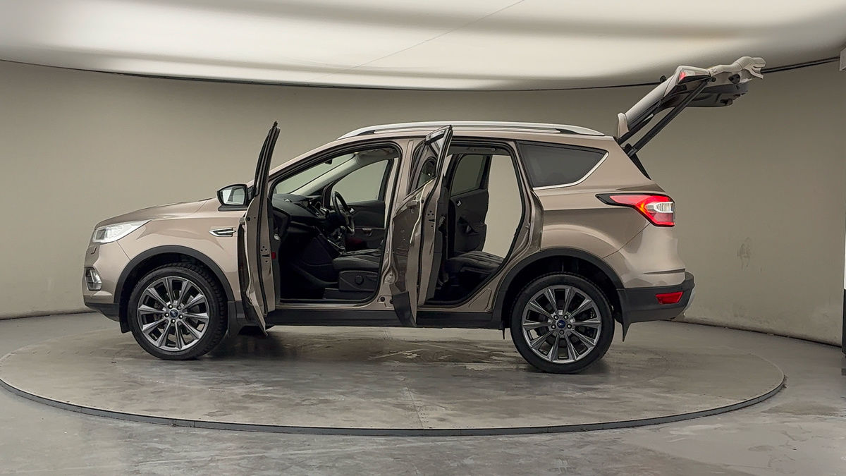 More views of Ford Kuga