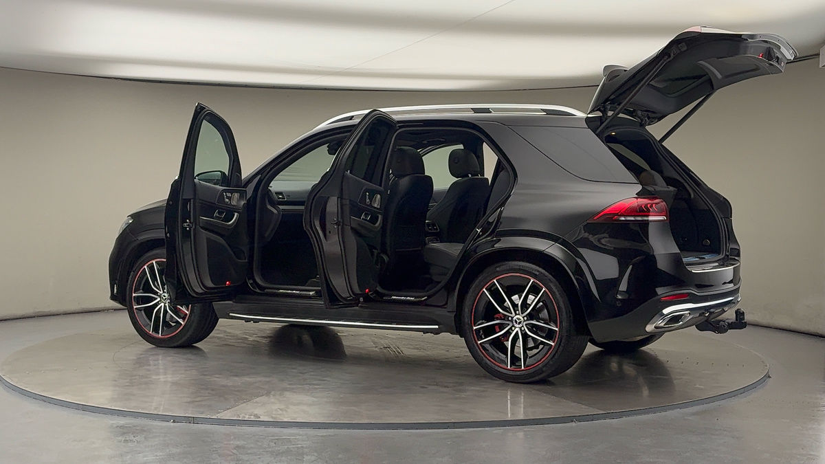 More views of Mercedes-Benz GLE