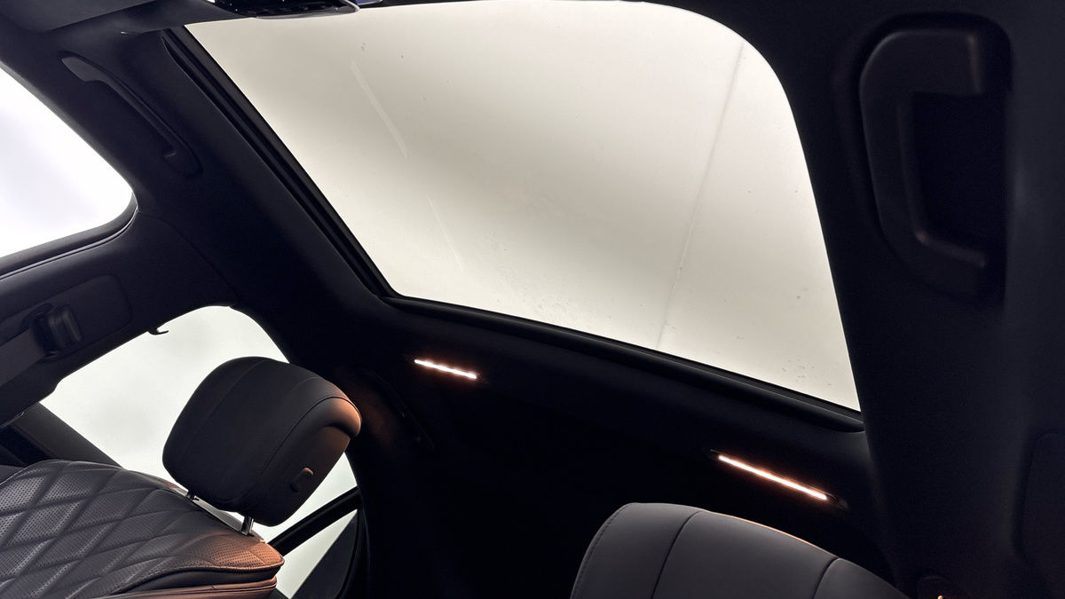 Mercedes-Benz S Class Image 6