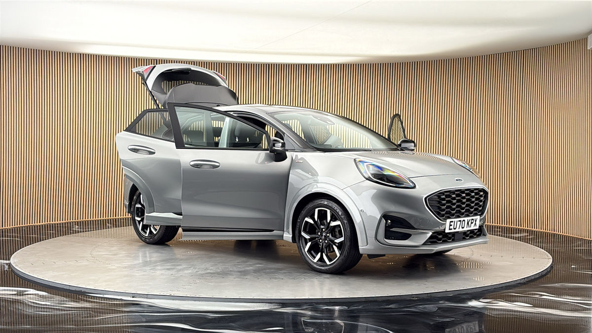 More views of Ford Puma