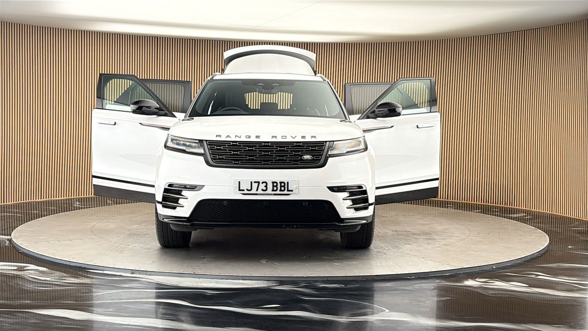 More views of Land Rover Range Rover Velar