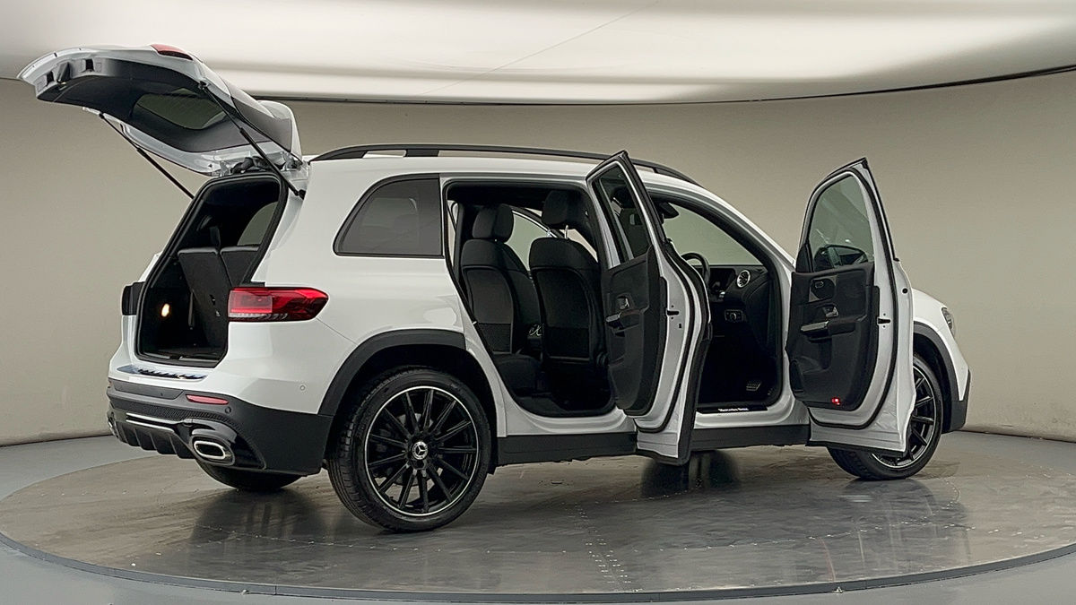 More views of Mercedes-Benz GLB
