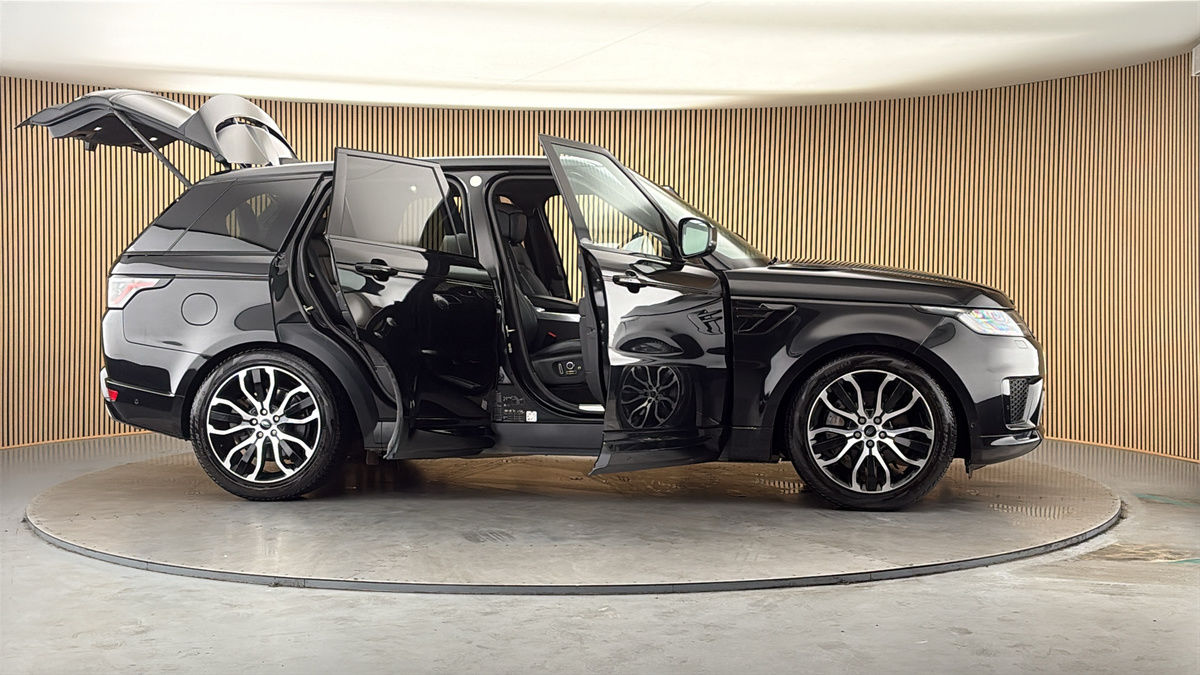 More views of Land Rover Range Rover Sport