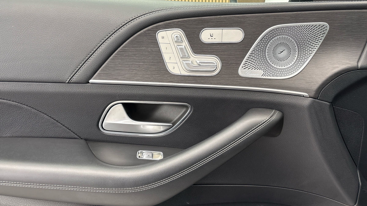 Mercedes-Benz GLE Image 19