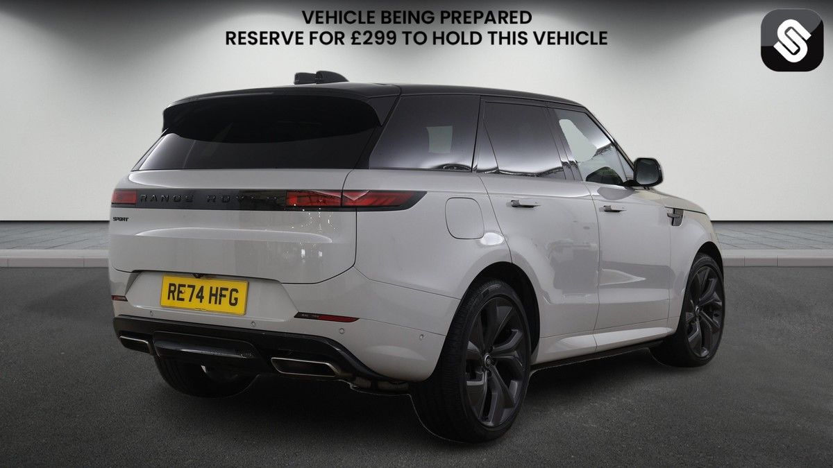 Land Rover Range Rover Sport Image 4