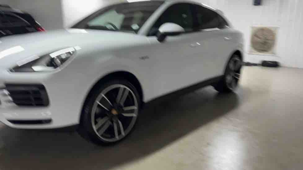 More views of Porsche Cayenne