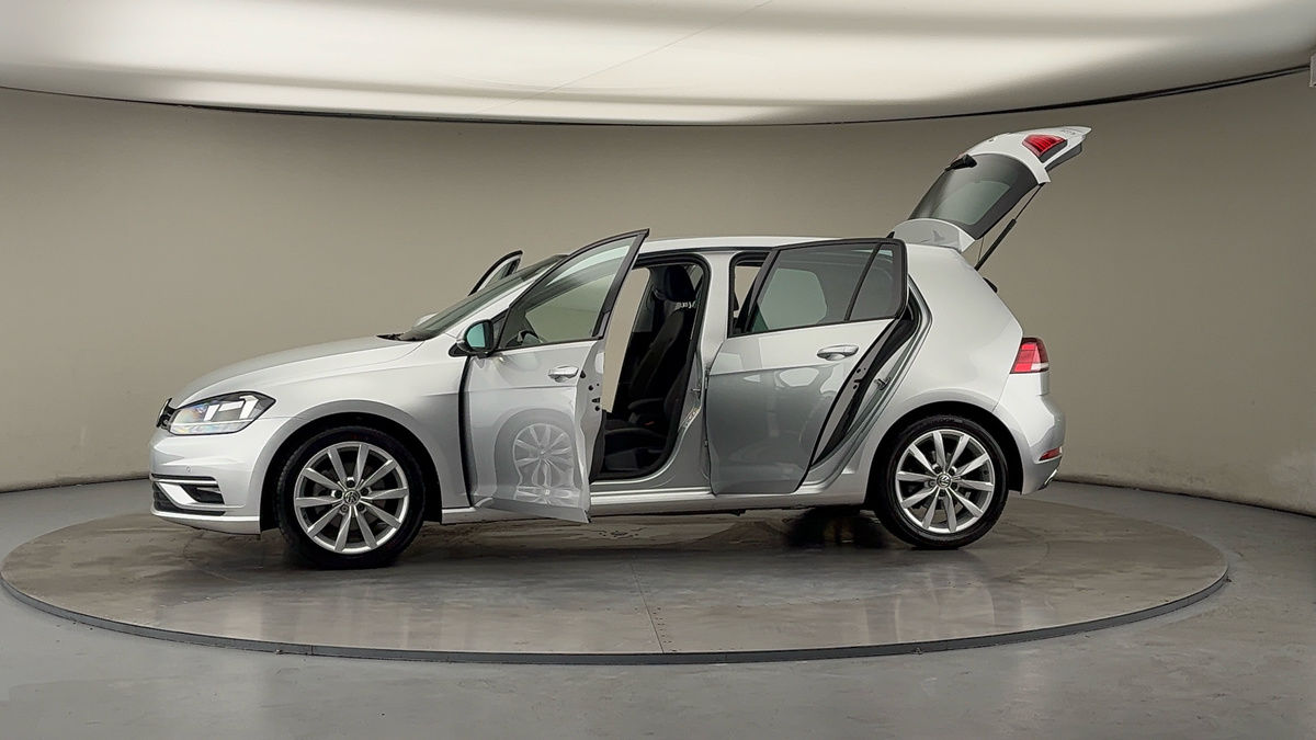 More views of Volkswagen Golf