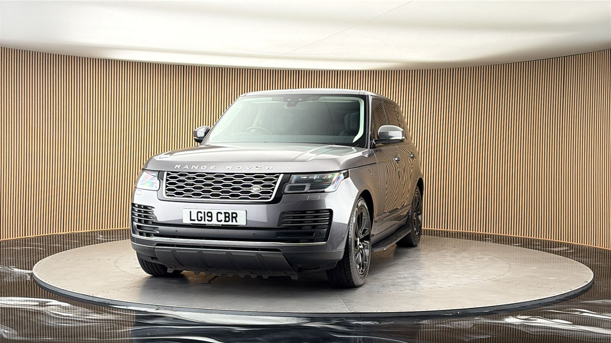 More views of Land Rover Range Rover