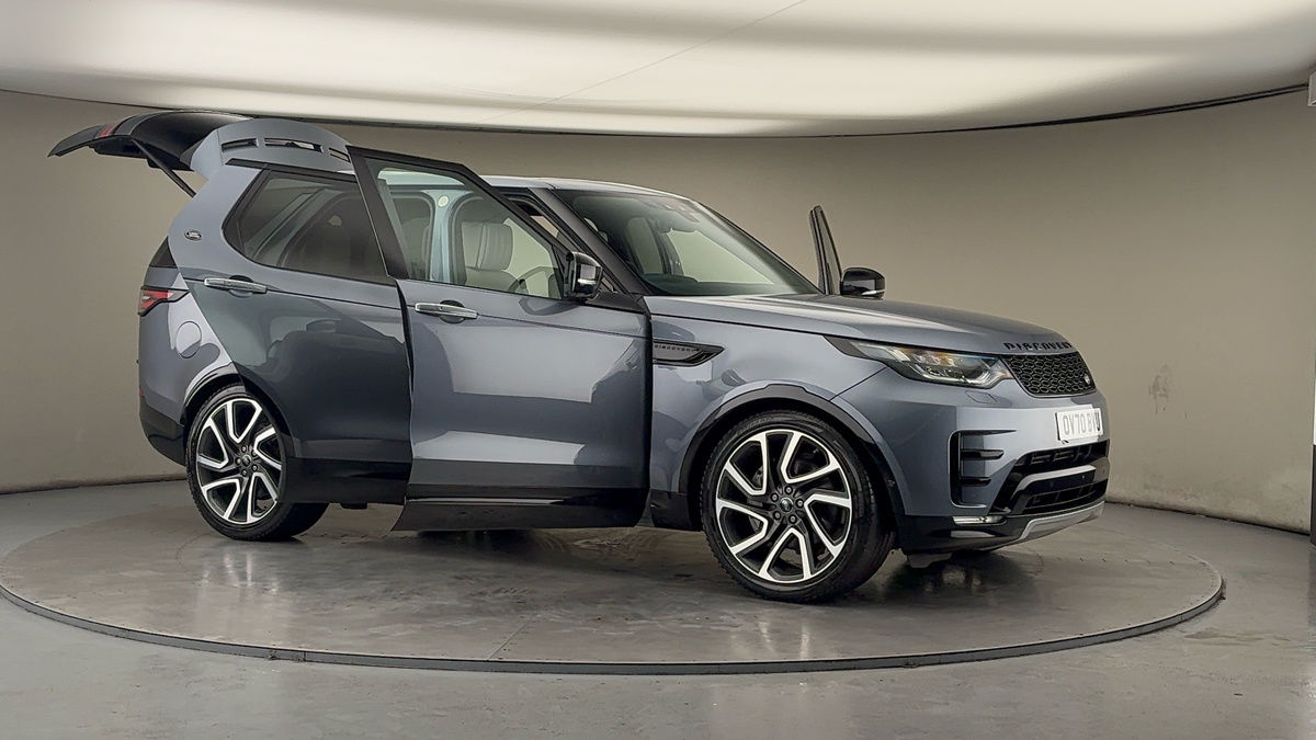 More views of Land Rover Discovery