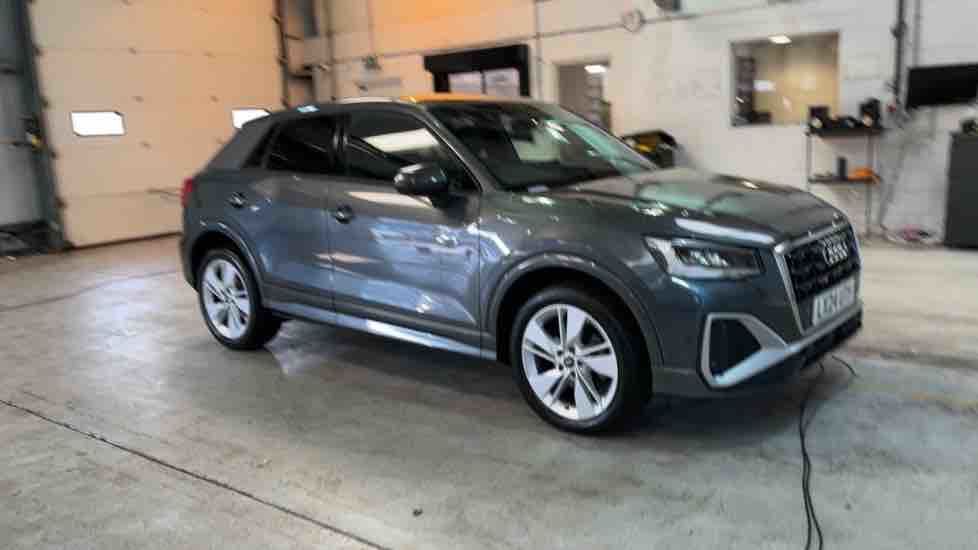 More views of Audi Q2