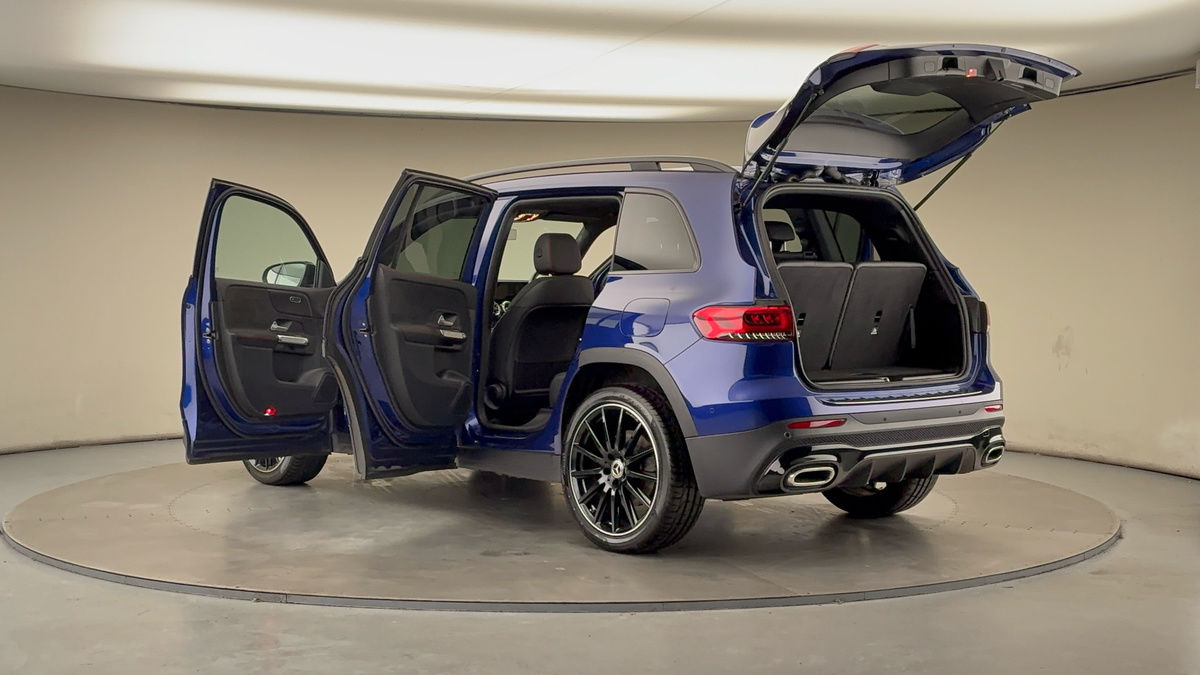 More views of Mercedes-Benz GLB