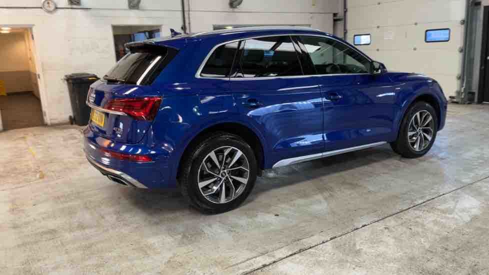 More views of Audi Q5