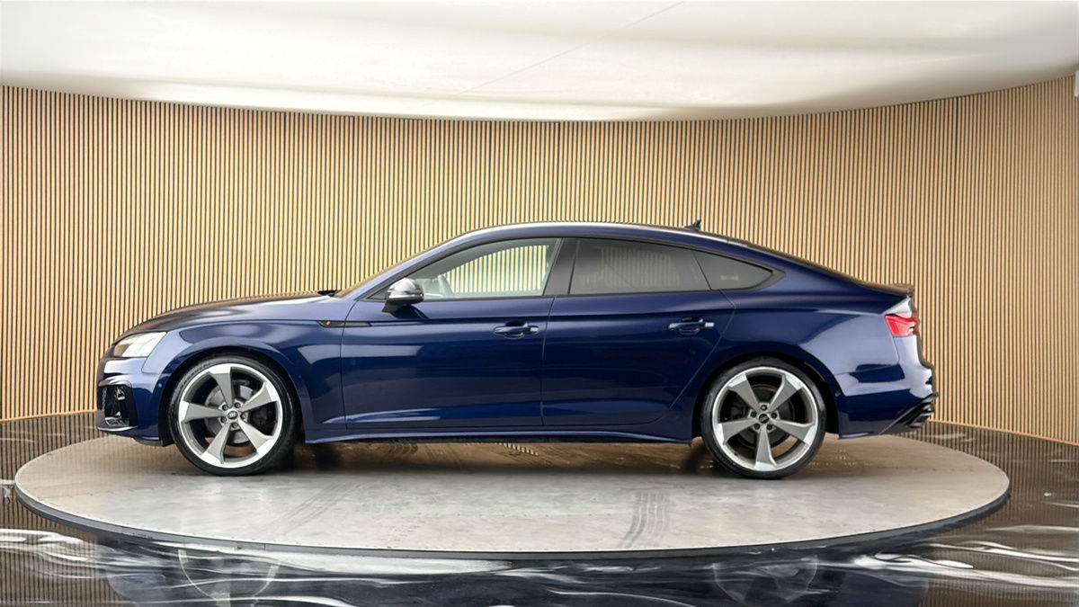 Audi A5 Image 15
