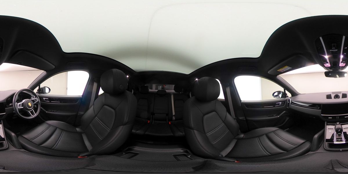 More views of Porsche Cayenne