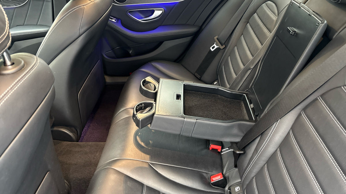 Mercedes-Benz C Class Image 17