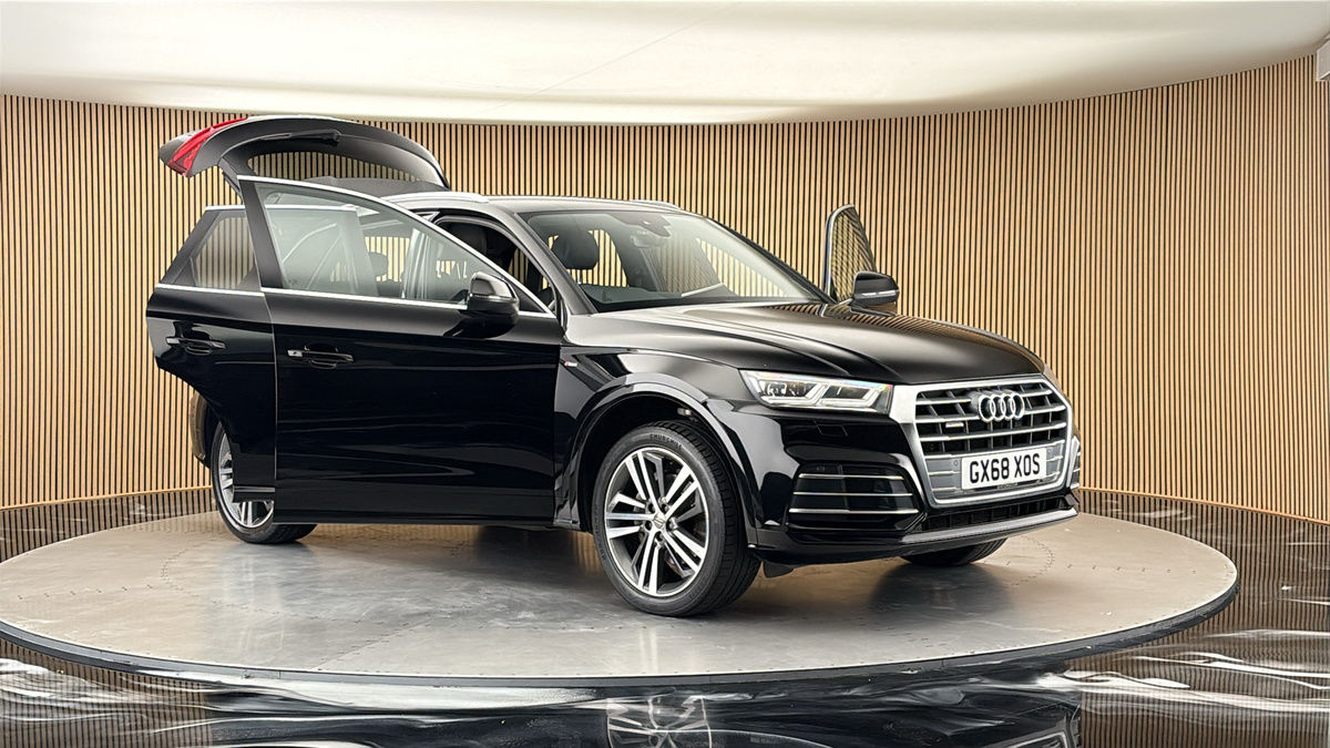 More views of Audi Q5
