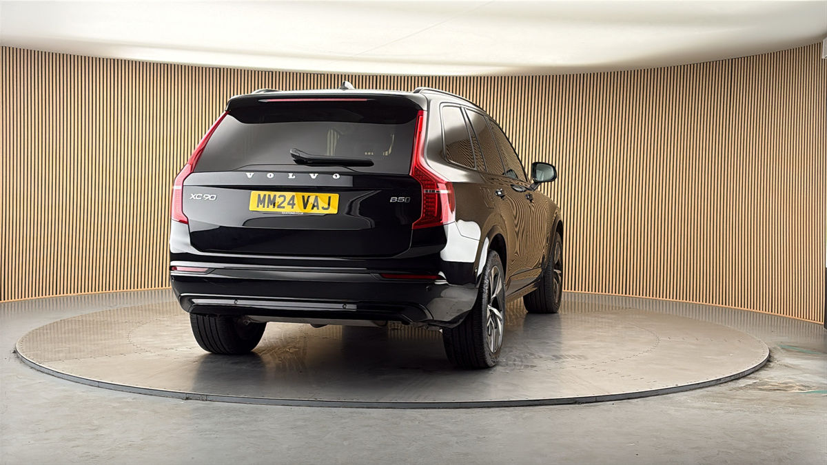 More views of Volvo XC90