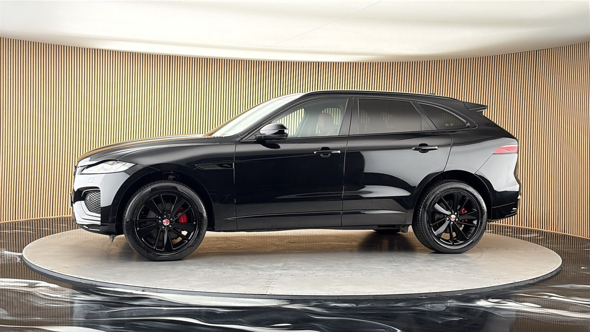 More views of Jaguar F-PACE