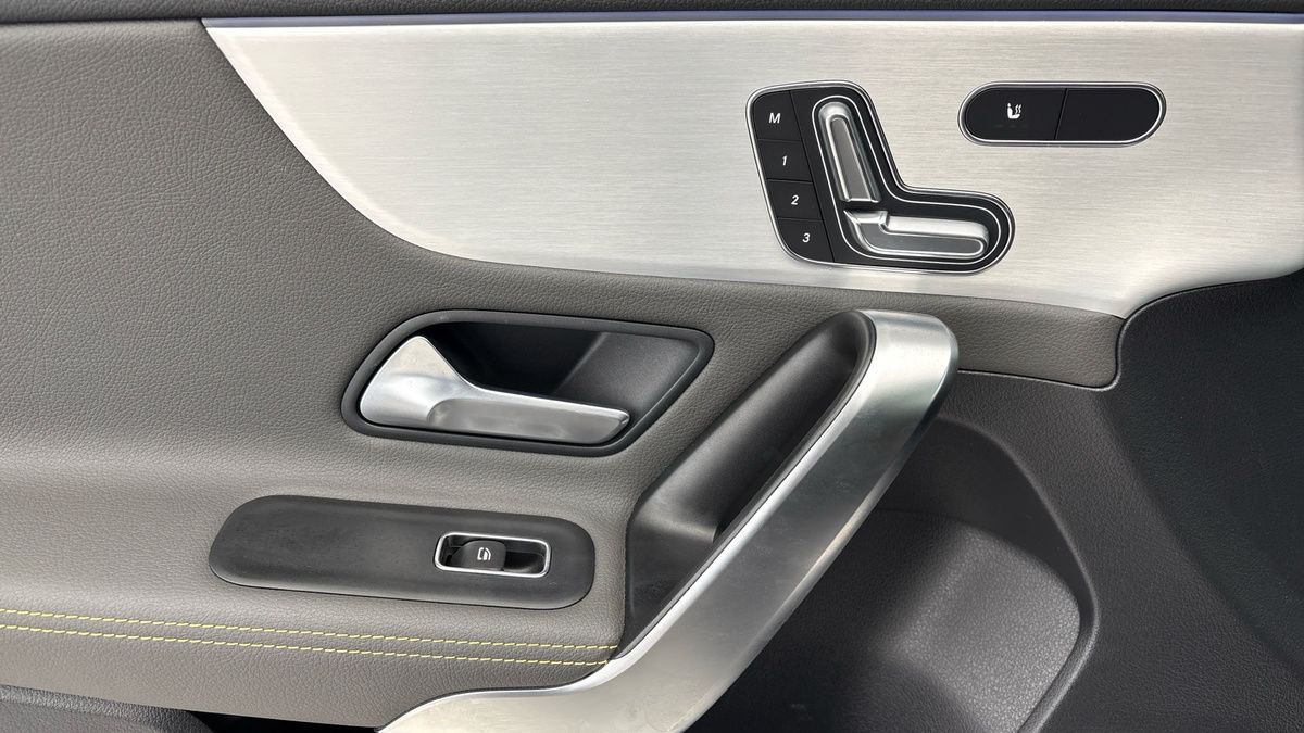 Mercedes-Benz A Class Image 19