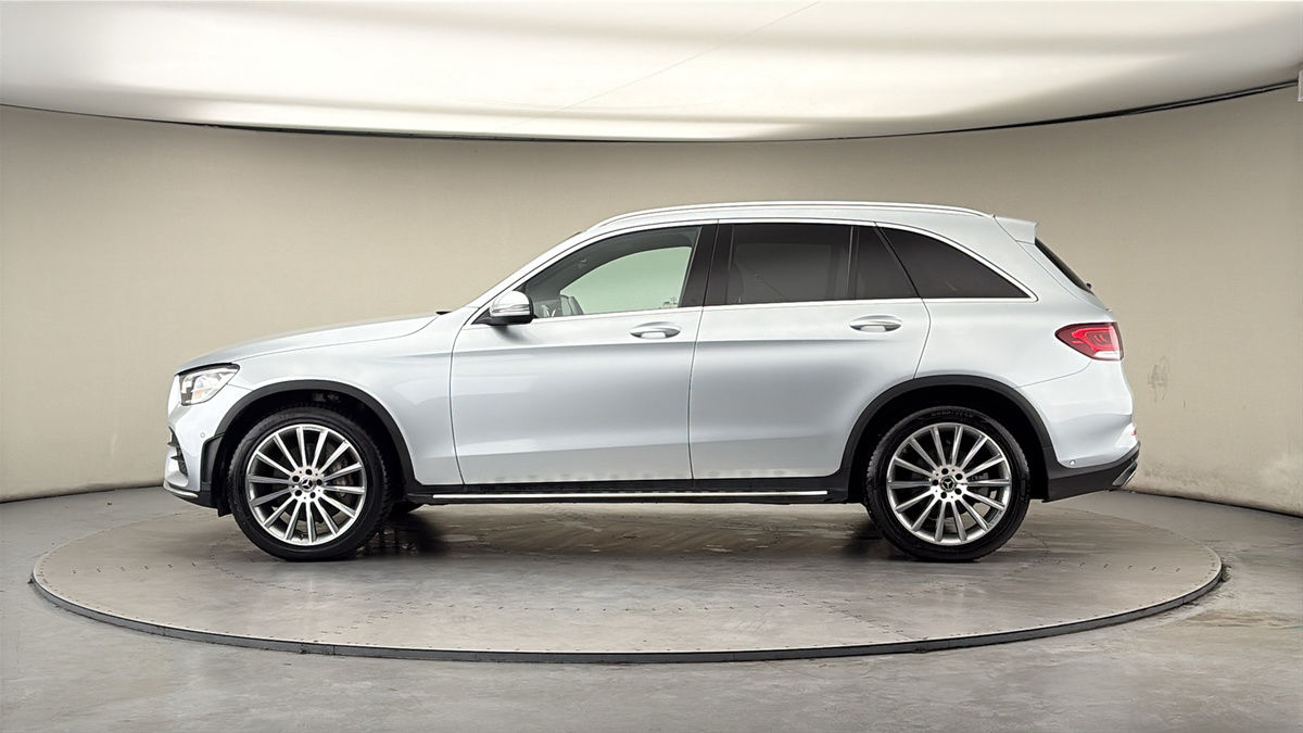 Mercedes-Benz GLC Image 15
