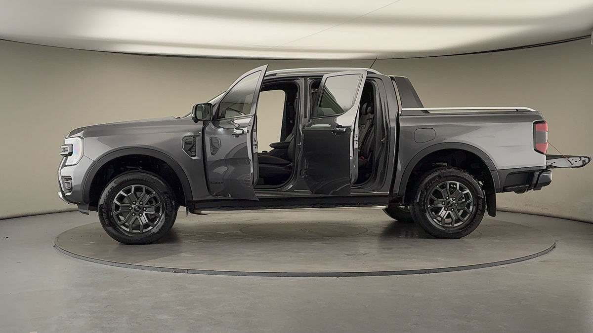 More views of Ford Ranger P703