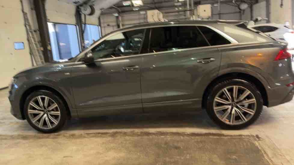 More views of Audi Q8