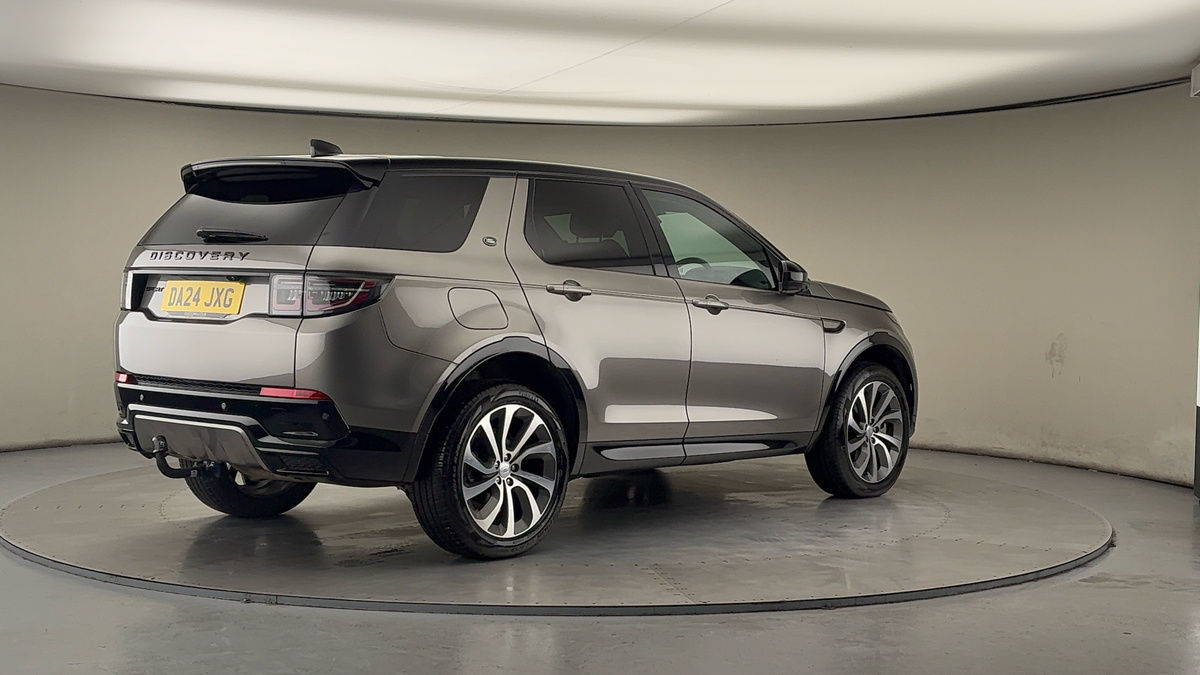 Land Rover Discovery Sport Image 21