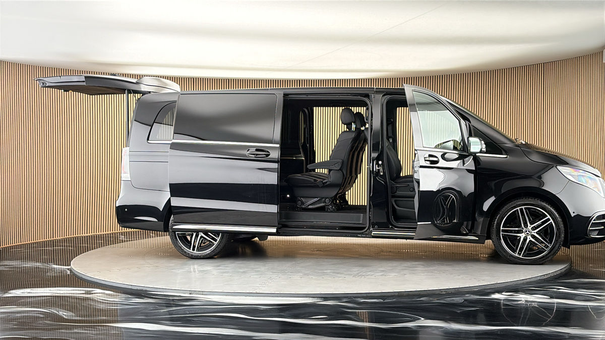 More views of Mercedes-Benz V Class