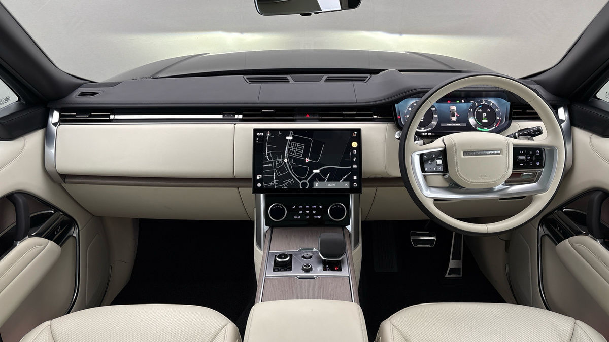 Land Rover Range Rover Image 12