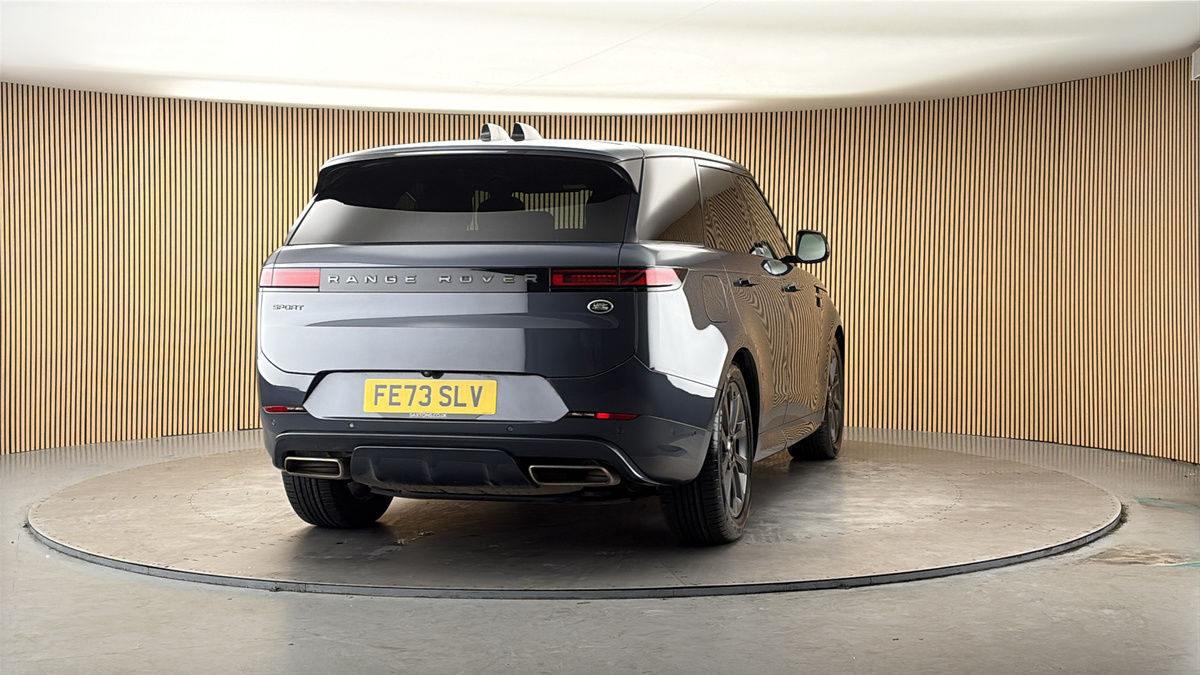 More views of Land Rover Range Rover Sport