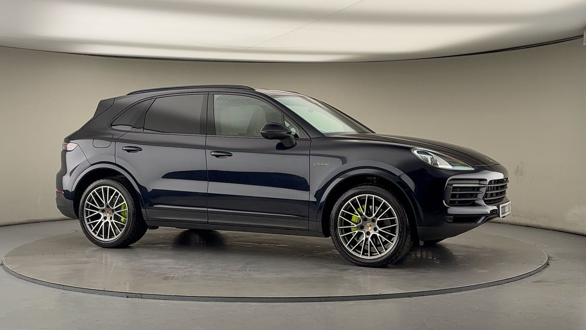 More views of Porsche Cayenne