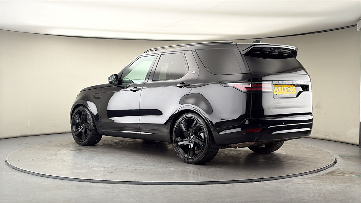 More views of Land Rover Discovery