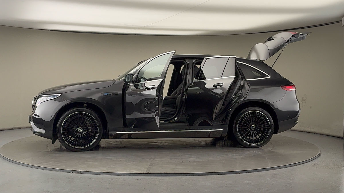 More views of Mercedes-Benz EQC