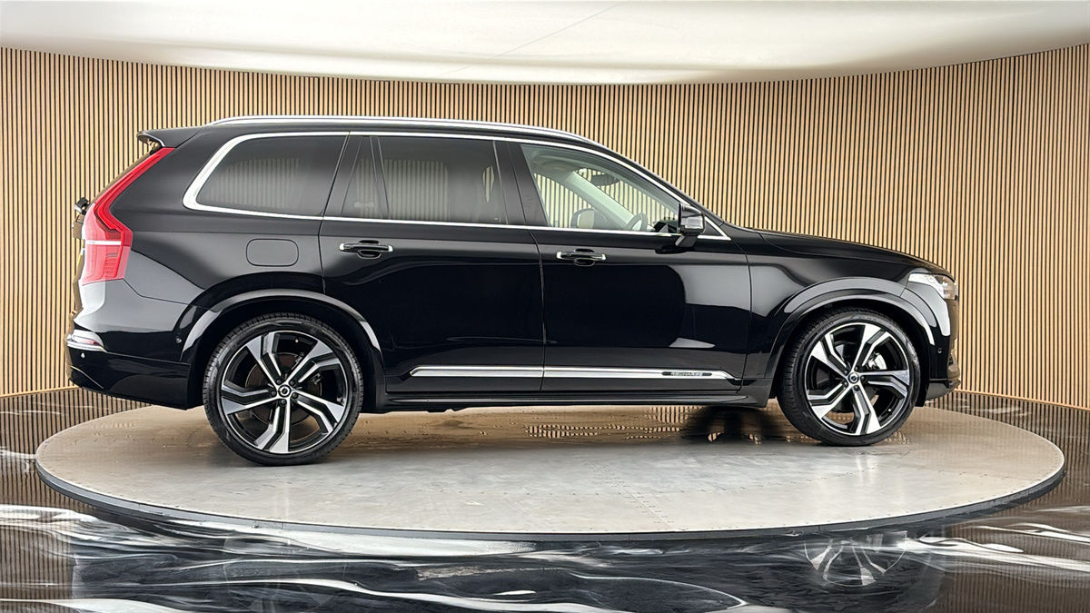 More views of Volvo XC90