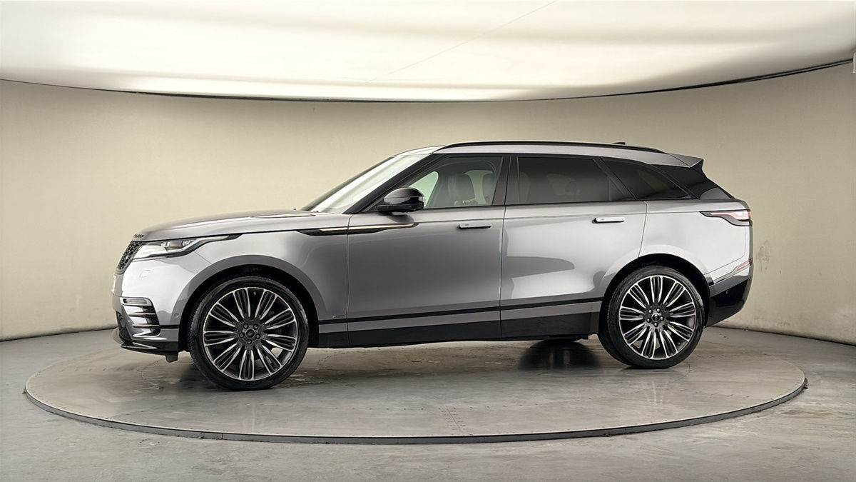 More views of Land Rover Range Rover Velar