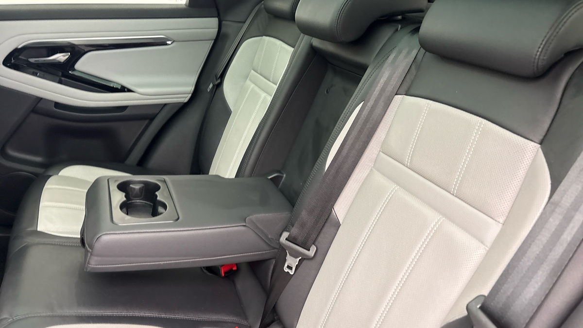 Land Rover Range Rover Evoque Image 9