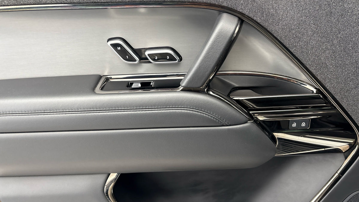 Land Rover Range Rover Sport Urban Image 19