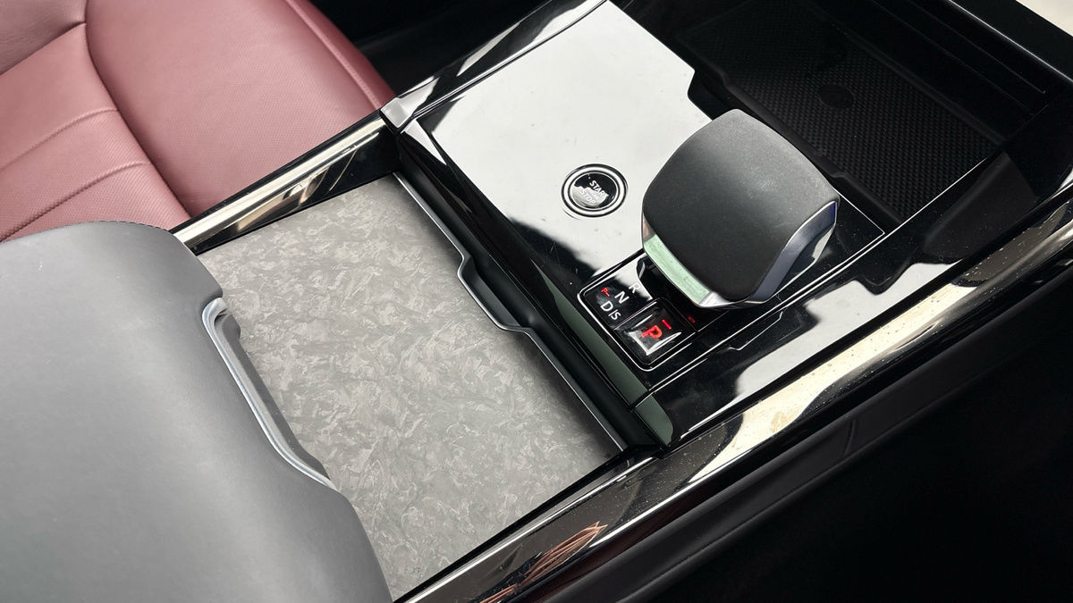 Land Rover Range Rover Sport Image 18