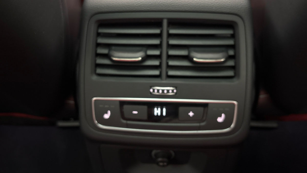 Audi S4 Avant Image 29