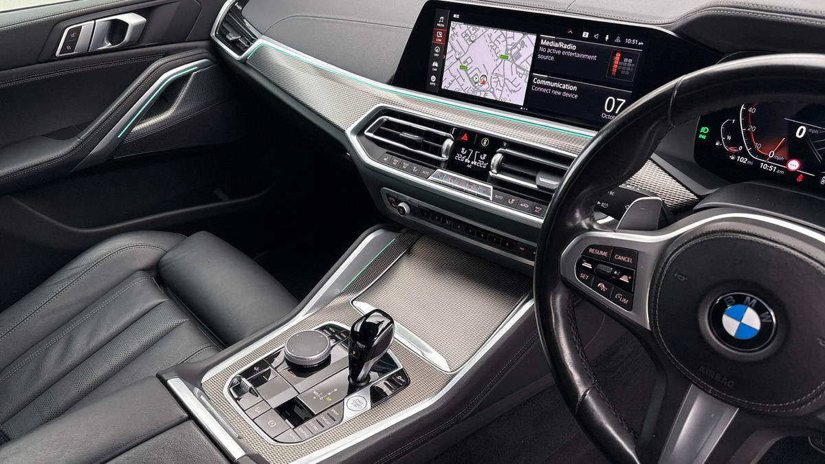 BMW X6 Image 18