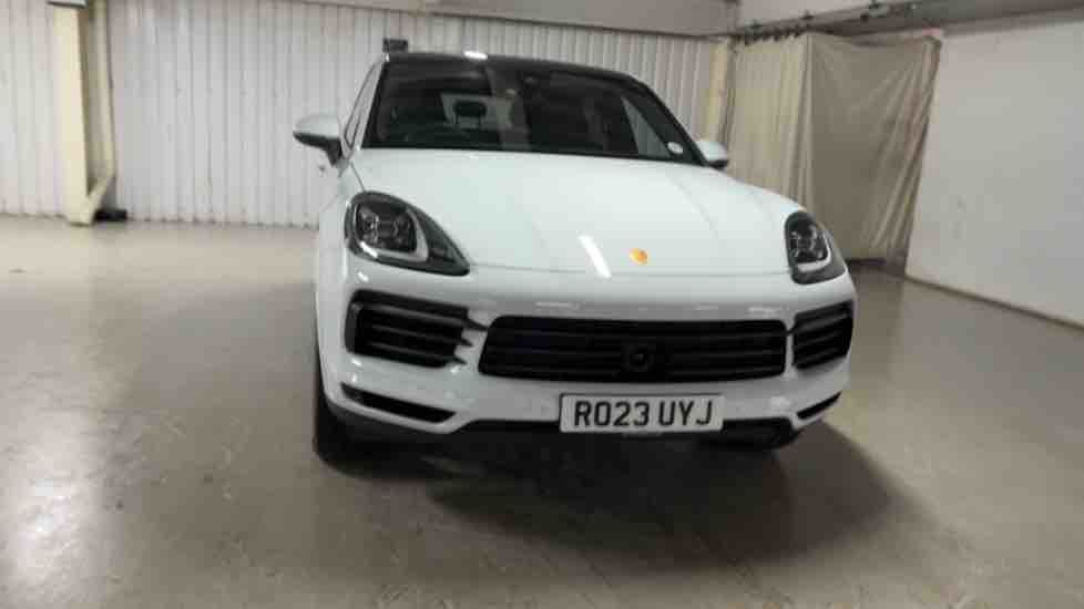 More views of Porsche Cayenne
