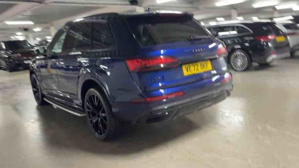 More views of Audi Q7