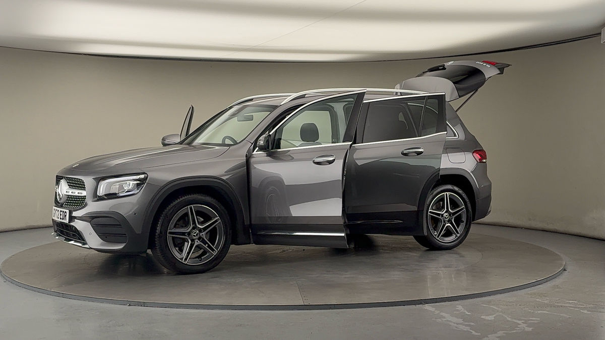 More views of Mercedes-Benz GLB