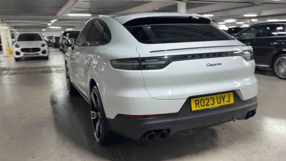 More views of Porsche Cayenne