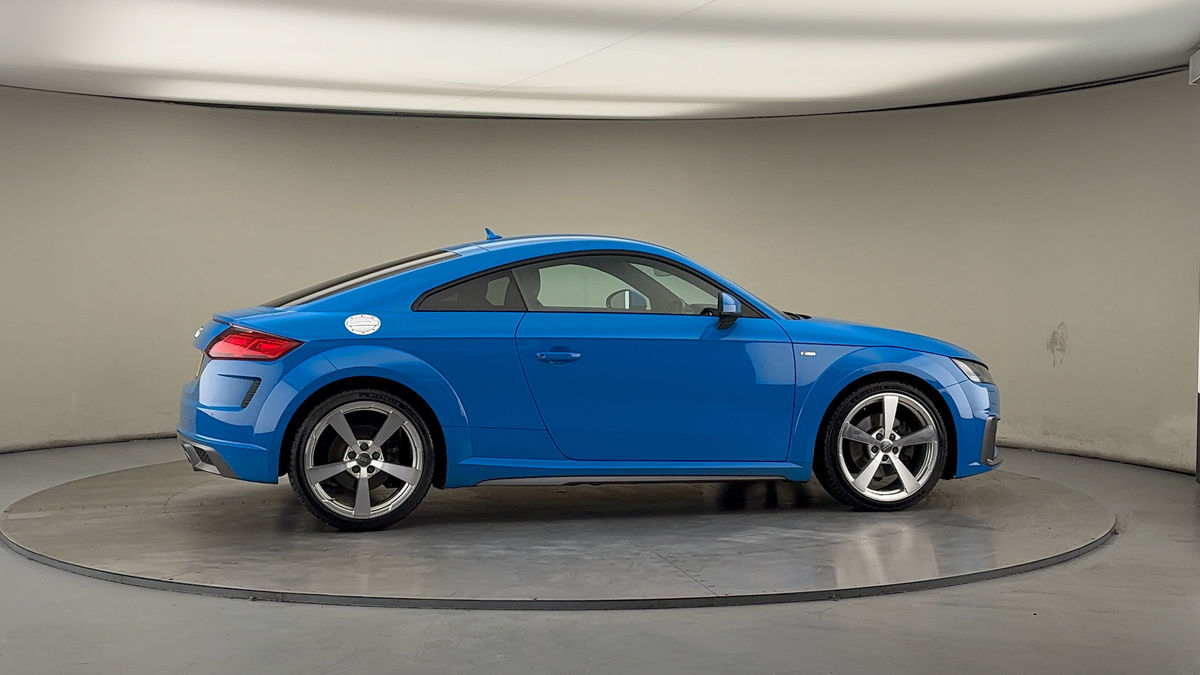 More views of Audi TT