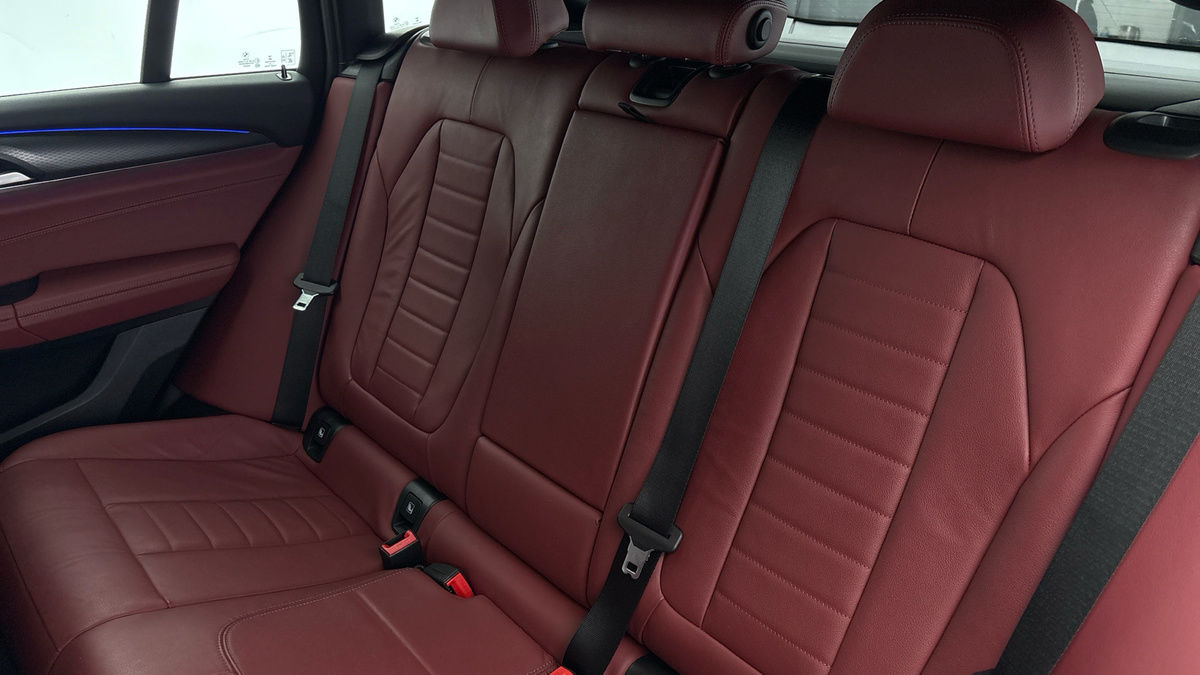 BMW X4 Image 8