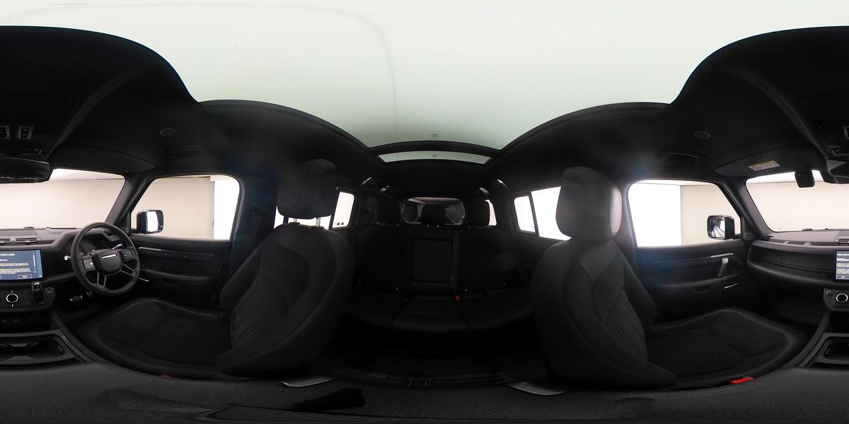 More views of Land Rover Defender 110