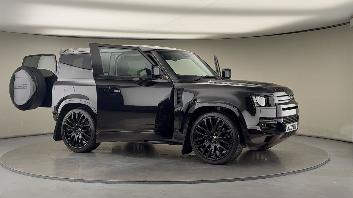 More views of Land Rover Defender 90